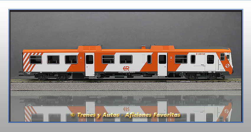 Automotor diésel Serie 592 UN Regionales - Renfe