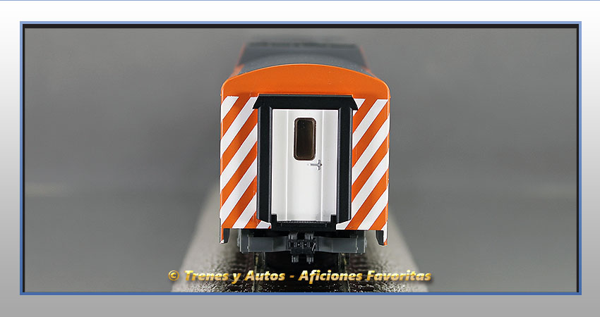 Automotor diésel Serie 592 UN Regionales - Renfe