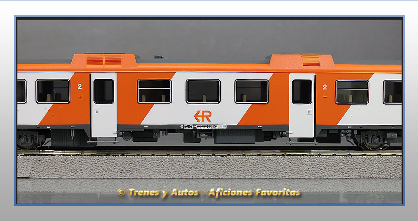 Automotor diésel Serie 592 UN Regionales - Renfe