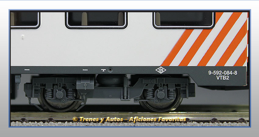 Automotor diésel Serie 592 UN Regionales - Renfe