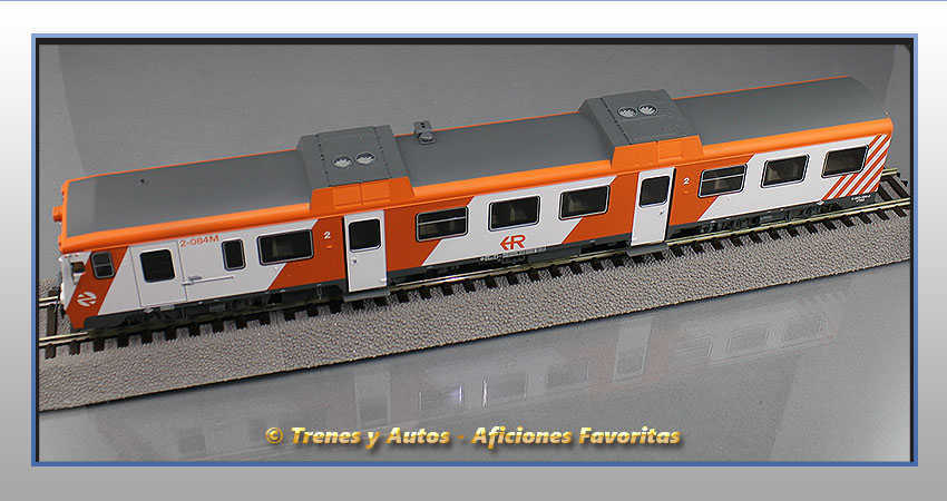 Automotor diésel Serie 592 UN Regionales - Renfe