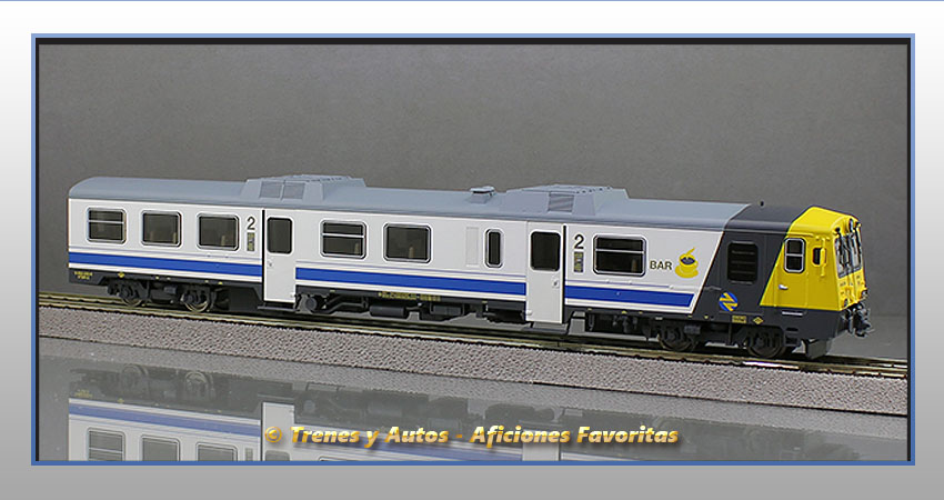 Automotor diésel 592.200 Coche 2ª Clase y Bar - Renfe