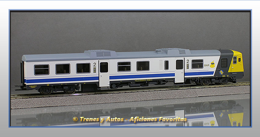 Automotor diésel 592.200 Coche 2ª Clase y Bar - Renfe