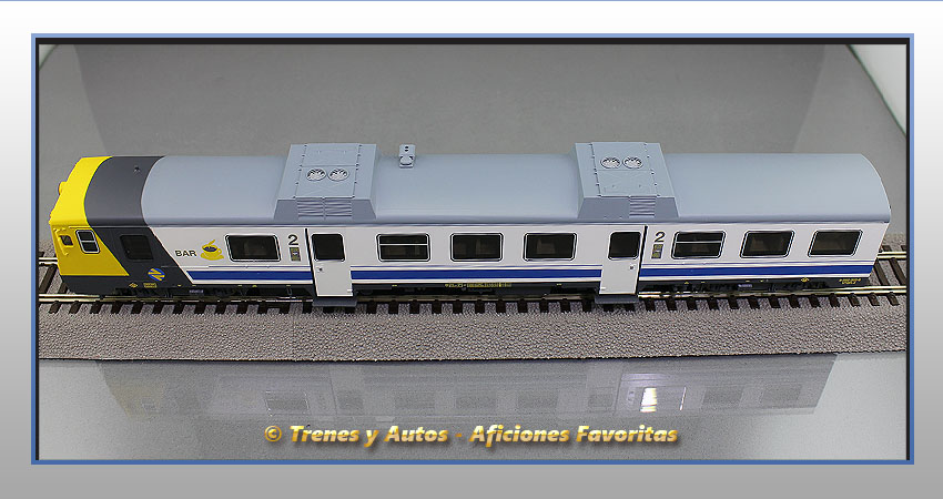 Automotor diésel 592.200 Coche 2ª Clase y Bar - Renfe