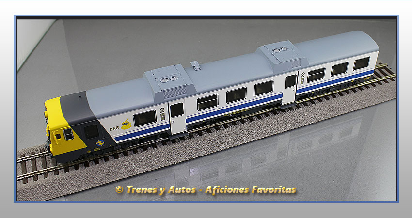 Automotor diésel 592.200 Coche 2ª Clase y Bar - Renfe