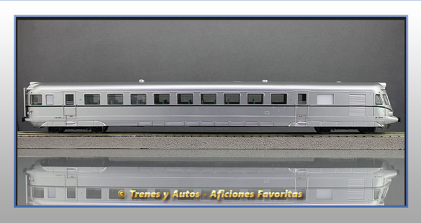 Automotor diésel (FIAT) Serie 595 TAF 1ª Serie - M-905 -  Renfe