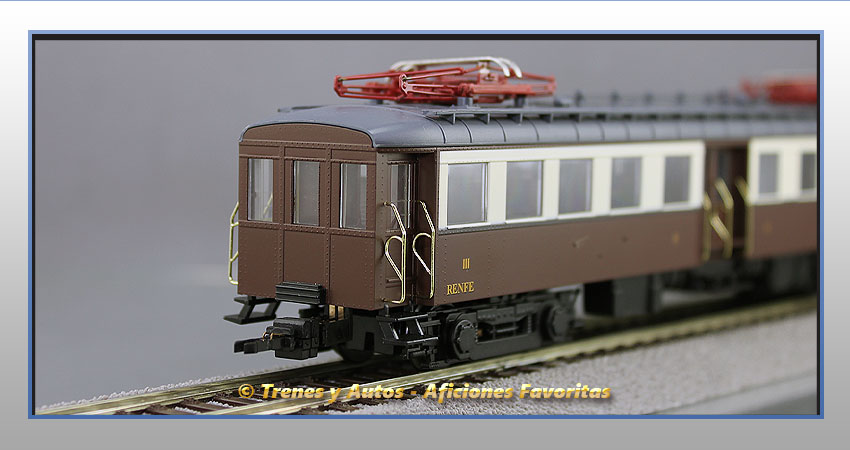 Automotor eléctrico Serie UT300 (Ex Norte) 315 - Coche 1ª y 3ª Clase y furgón - Renfe