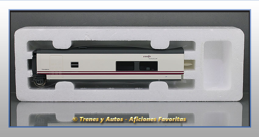 Coche cafetería Talgo TC4-606016 "Renfe Operadora" - Renfe