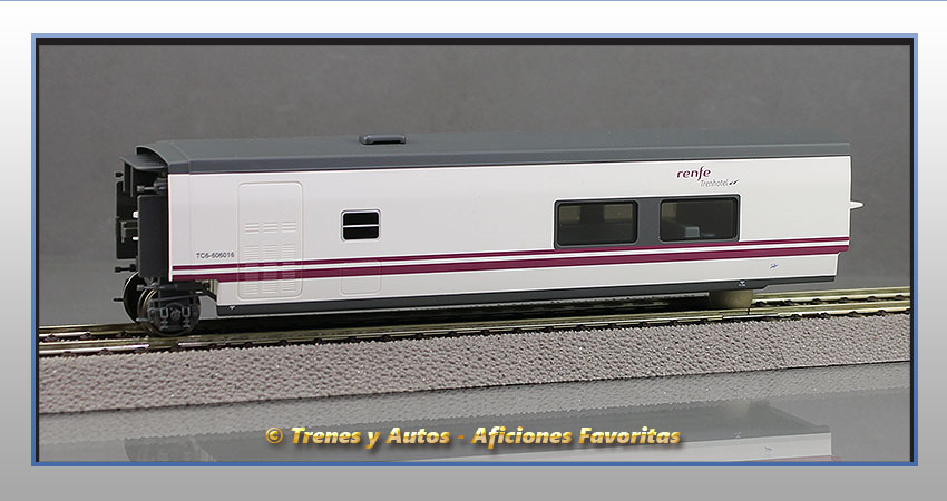 Coche cafetería Talgo TC4-606016 "Renfe Operadora" - Renfe