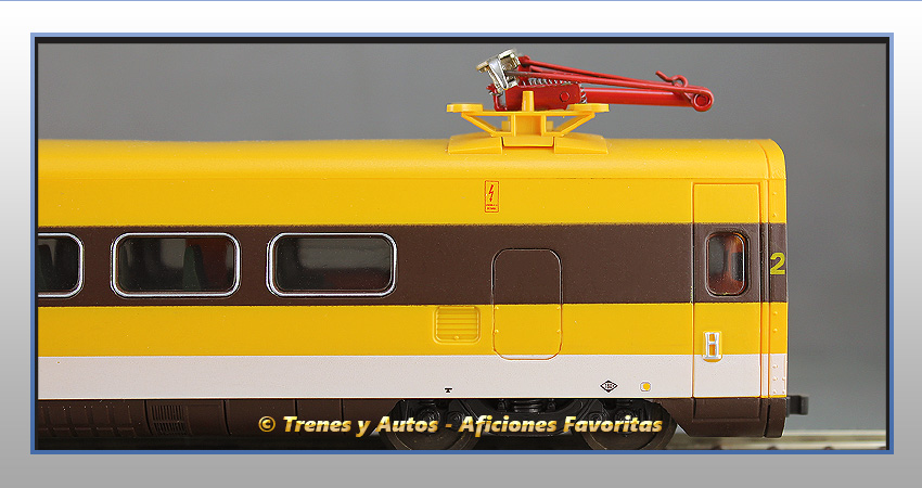 Electrotren basculante Serie 443 "El Platanito" - Coche intermedio 2ª Clase - Renfe