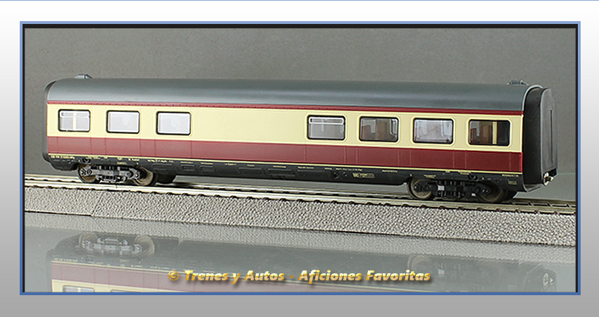 Tren automotor diésel Serie 601 VT 11.5 "Helvetia" - Coche cafetería - DB