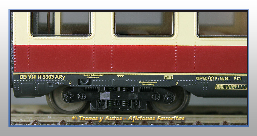 Tren automotor diésel Serie 601 VT 11.5 "Helvetia" - Coche cafetería - DB