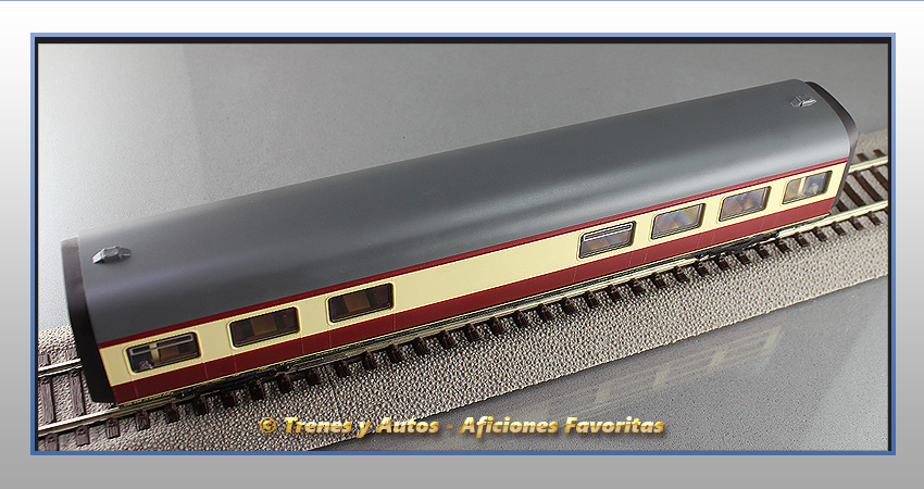 Tren automotor diésel Serie 601 VT 11.5 "Helvetia" - Coche cafetería - DB