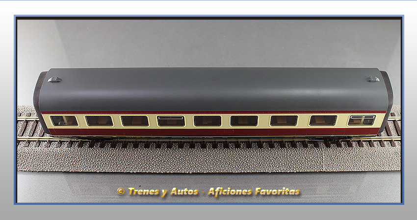 Tren automotor diésel Serie 601 VT 11.5 "Helvetia" - Coche cafetería - DB