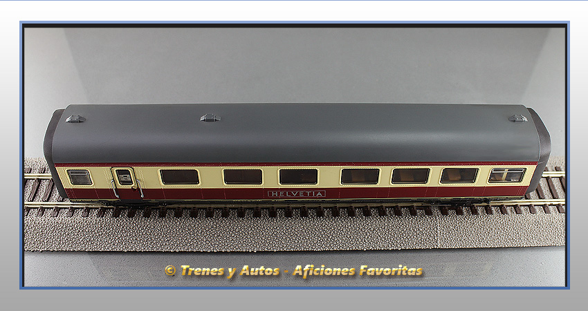 Tren automotor diésel Serie 601 VT 11.5 "Helvetia" - Coche Restaurante - DB