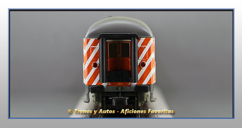 Coche pasajeros Serie 16000 "Regionales" - Renfe