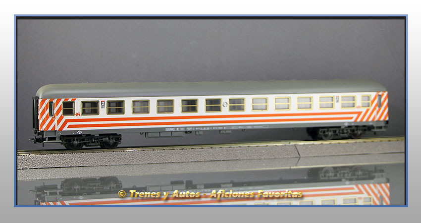 Coche pasajeros Serie 16000 "Regionales· - Renfe