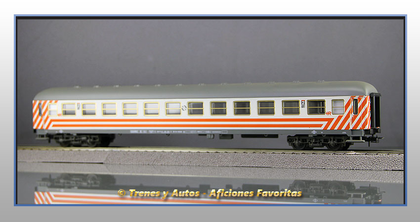 Coche pasajeros Serie 16000 "Regionales· - Renfe
