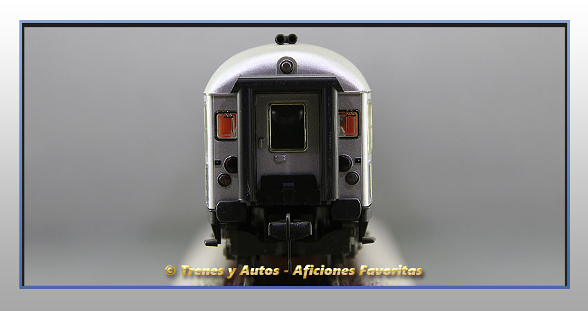 Coche pasajeros BDnrzt-739 - DB