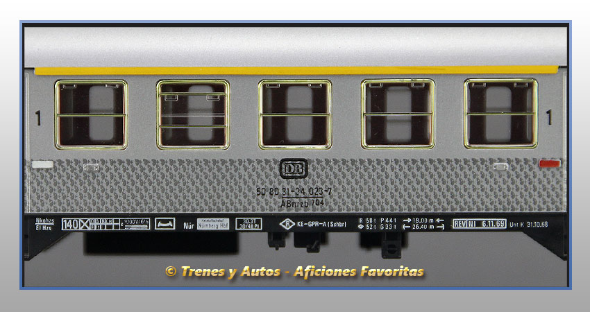 Coche pasajeros "Silberling" ABnrzb 704 - DB