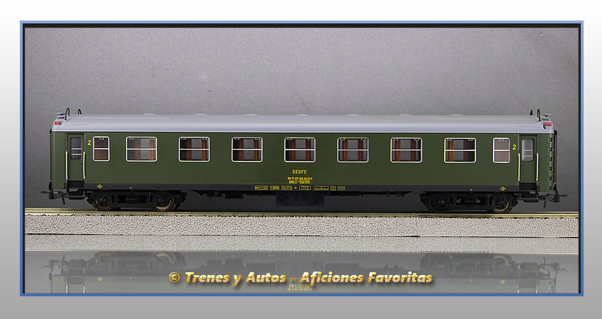 Coche pasajeros Serie 5000 BB1 5255 - Renfe