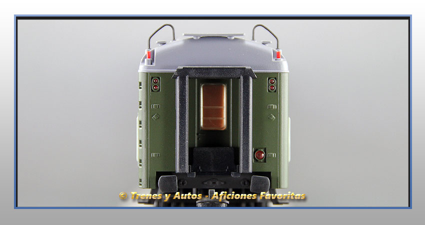 Coche pasajeros Serie 5000 BB1 5255 - Renfe