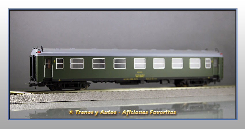 Coche pasajeros Serie 5000 BB1 5247 - Renfe