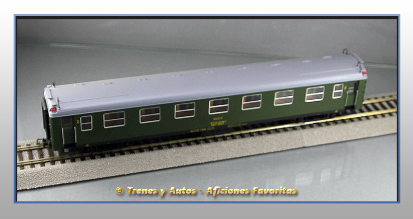 Coche pasajeros Serie 5000 BB1 5247 - Renfe