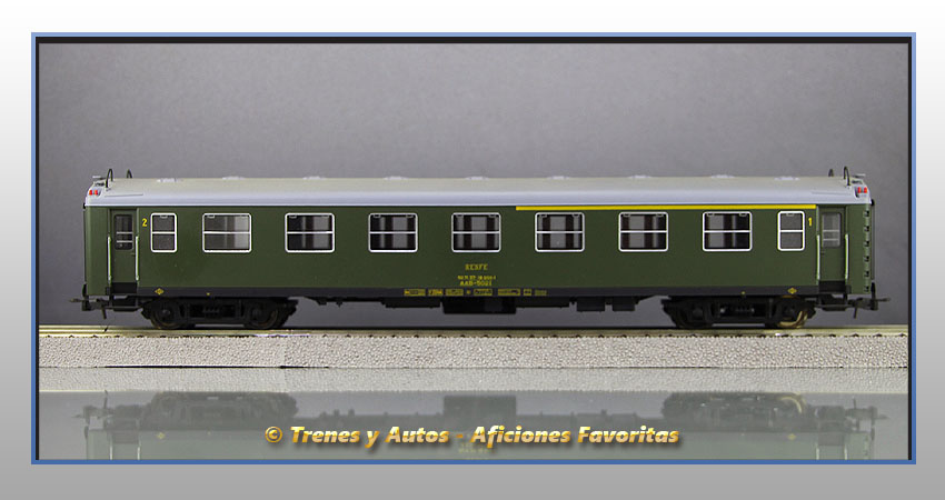 Coche pasajeros Serie 5000 AAB-5021 - Renfe