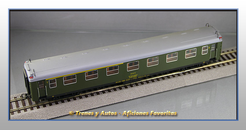 Coche pasajeros Serie 5000 AAB-5021 - Renfe