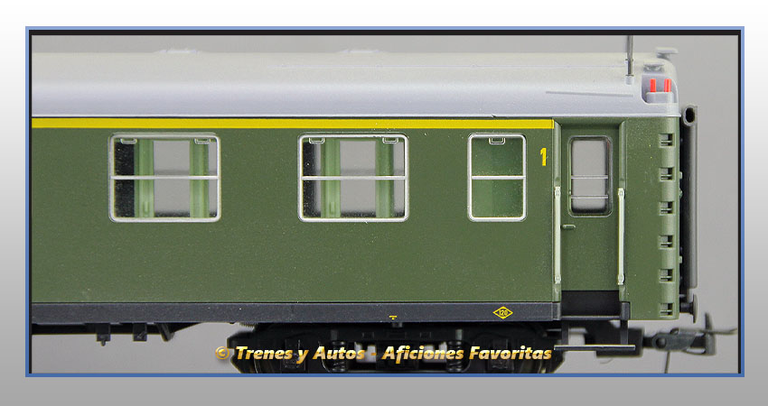 Coche pasajeros Serie 5000 AAR-5058 - Renfe
