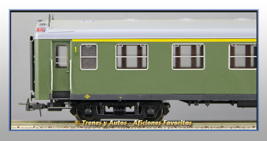 Coche pasajeros Serie 5000 AA-5097 - Renfe