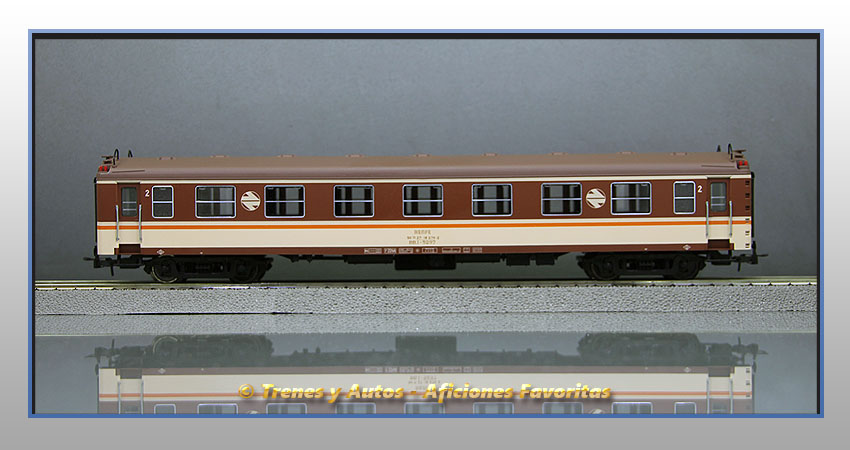 Coche pasajeros Serie 5000 BB1-5297 "Estrella" - Renfe