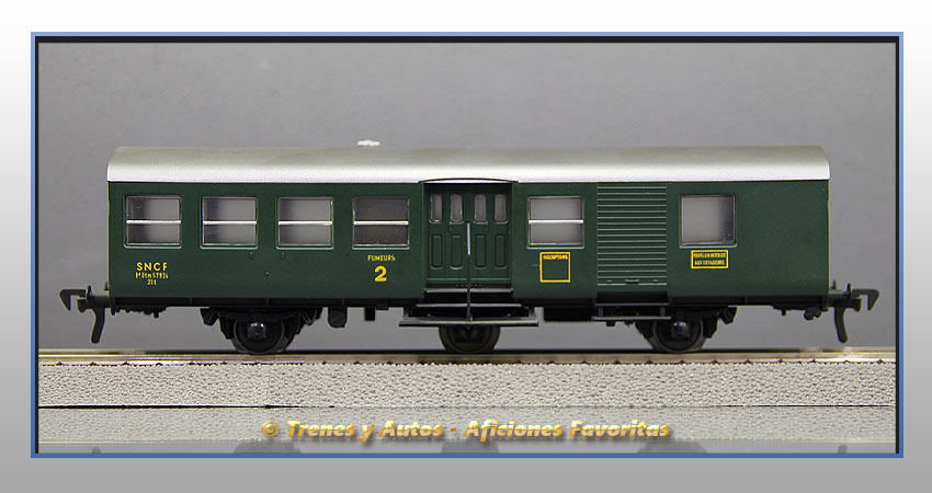 Coche pasajeros Tipo B4Dtm - SNCF