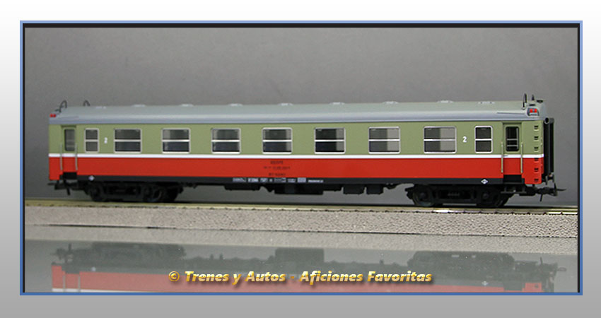 Coche pasajeros Serie 6000 "Luky" B7-6240 - Renfe