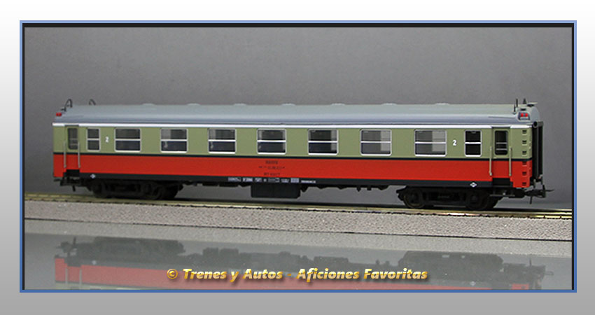 Coche pasajeros Serie 6000 "Luky" B7-6217 - Renfe