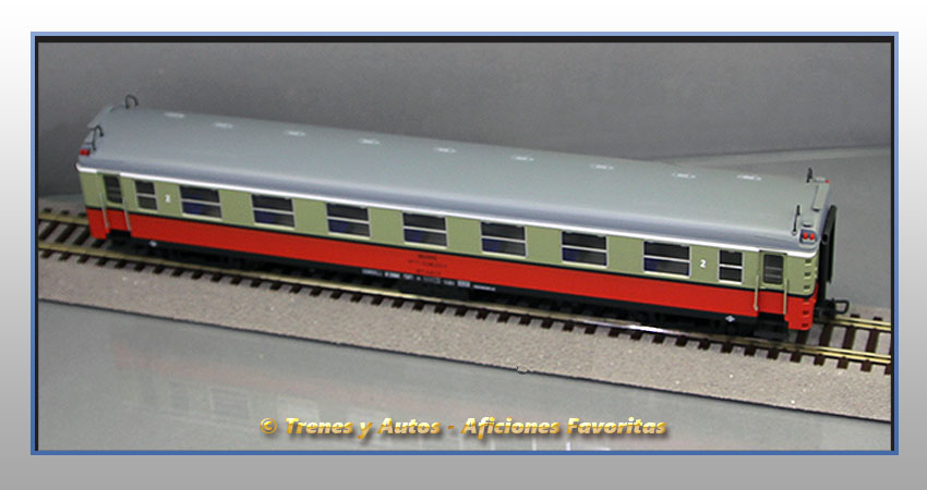 Coche pasajeros Serie 6000 "Luky" B7-6217 - Renfe