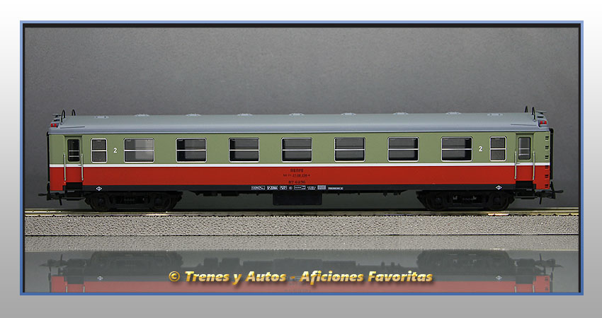 Coche pasajeros Serie 6000 "Luky" B7-6236 - Renfe