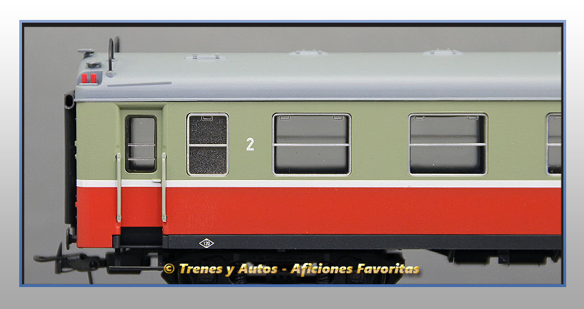 Coche pasajeros Serie 6000 "Luky" B7-6236 - Renfe