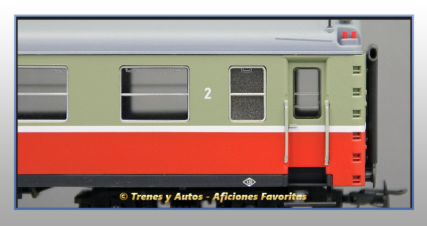 Coche pasajeros Serie 6000 "Luky" B7-6236 - Renfe