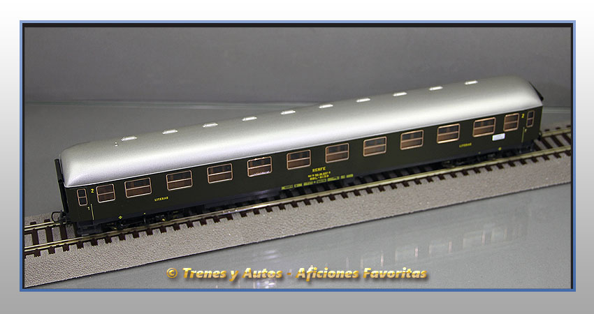 Coche pasajeros Serie 8000 BBL-8139 Literas - Renfe
