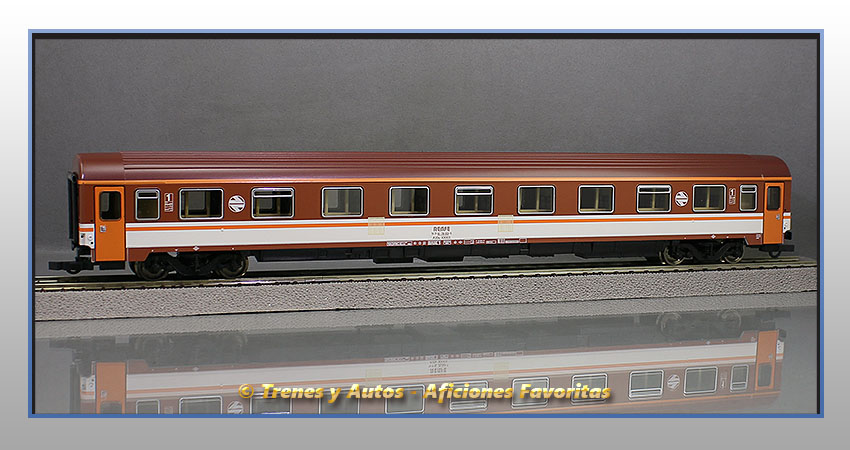 Coche pasajeros Serie 10000 A10x "Estrella" - Renfe