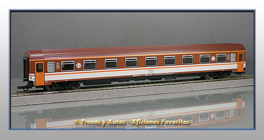 Coche pasajeros Serie 10000 A10x "Estrella" - Renfe