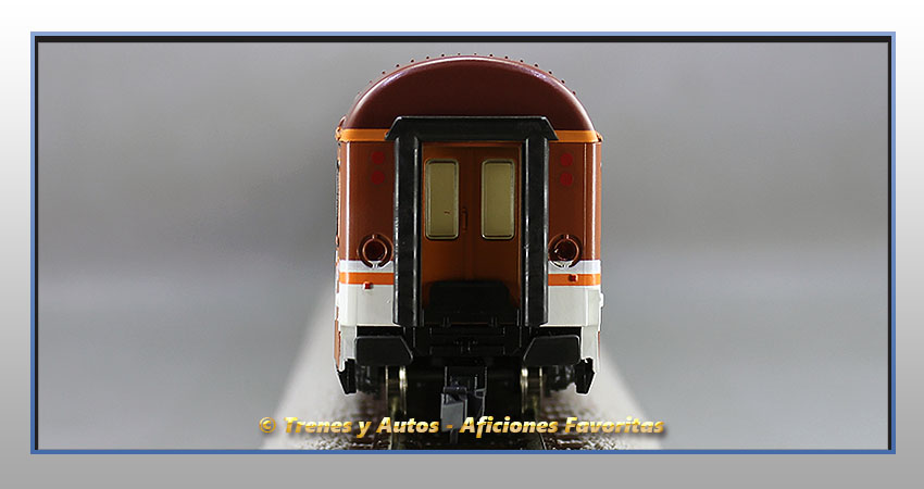 Coche pasajeros Serie 10000 A10x "Estrella" - Renfe
