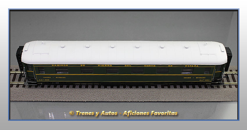 Coche pasajeros Serie 1001/1020 A.A.fhv-1003 - Norte