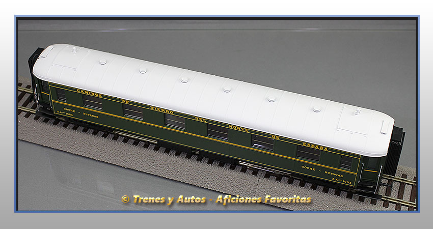 Coche pasajeros Serie 1001/1020 A.A.fhv-1003 - Norte