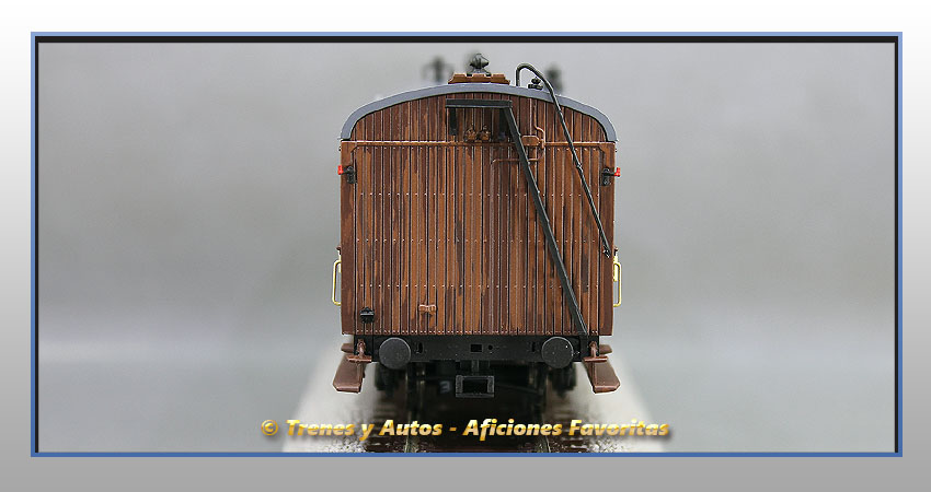 Coche pasajeros Serie 1678/1835 Bhv-1665 - Renfe