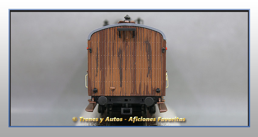 Coche pasajeros Serie 1678/1835 Bhv-1665 - Renfe