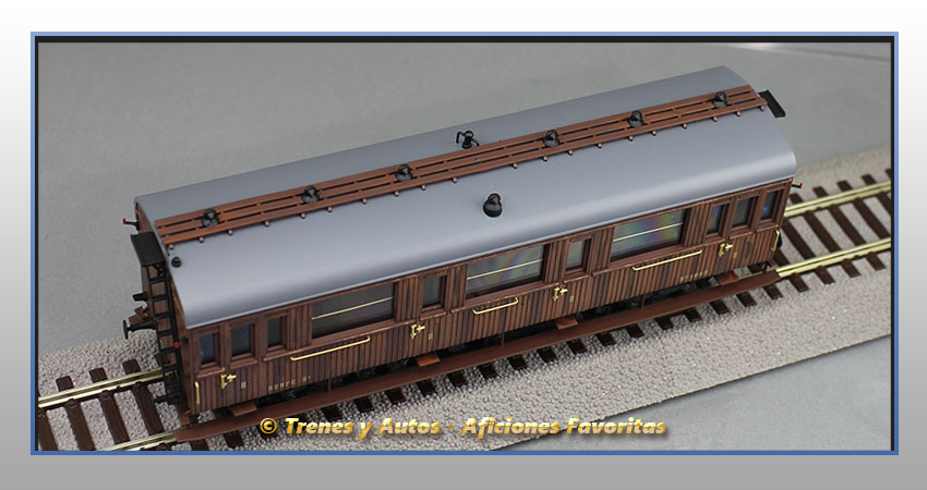 Coche pasajeros Serie 1678/1835 Bhv-1665 - Renfe