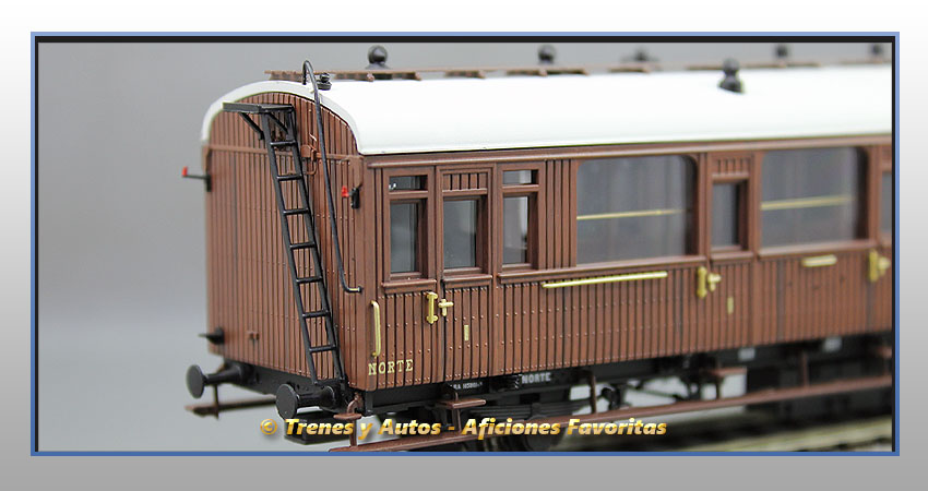 Coche pasajeros Serie 1678/1835 Afhv-646 - Norte
